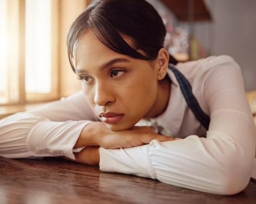 Kendini Yük ve Değersiz Hissetmek: İçsel Bir Hapishane