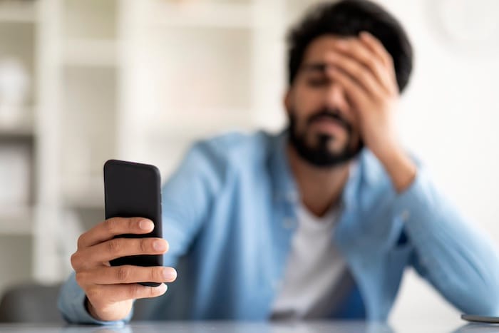 Ghosting Nedir ve Neden Olur?