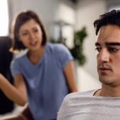 Birini “Düzeltmeye” Çalışmak Neden İlişkiyi Bozar?