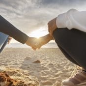 Kendini Kaybetmeden Sevme Sanatı: Bireysel Kimliği Koruyarak Yakın İlişki Kurmak